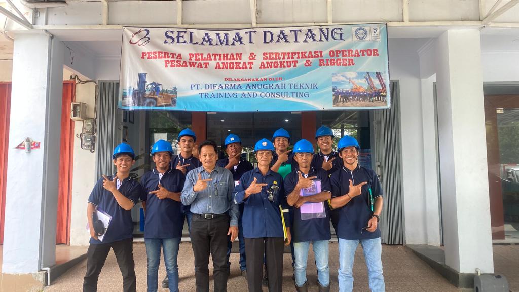 SIO PESAWAT ANGKAT ANGKUT DAN RIGGER